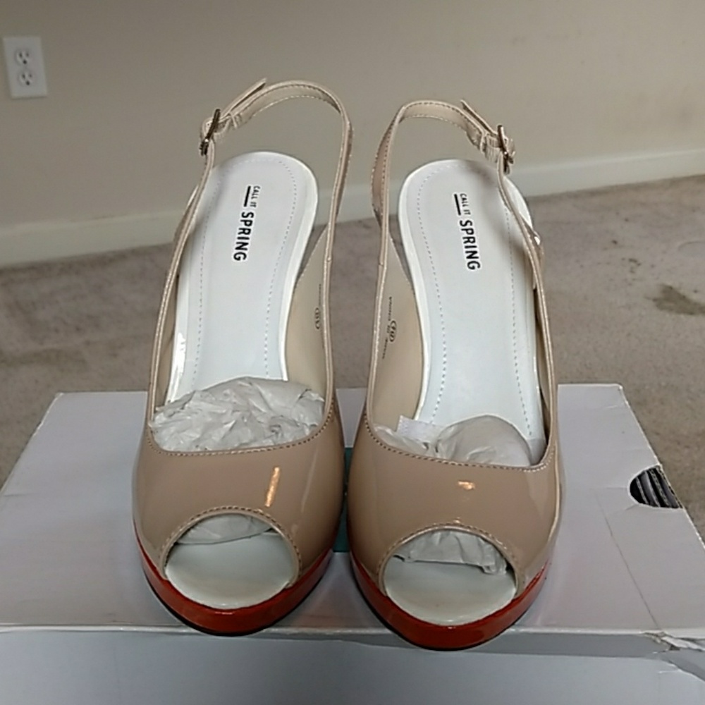 Call It Spring Platform Shoe - Picture 3 of 8